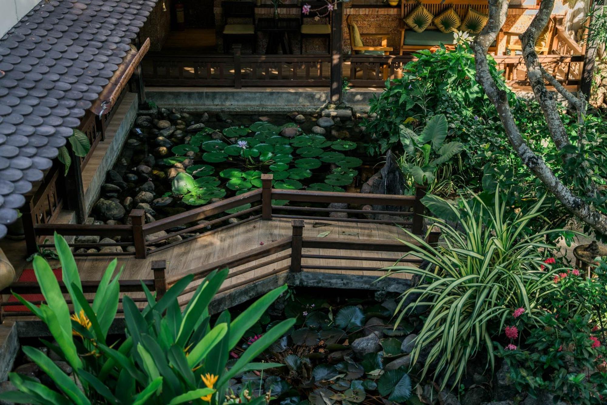 ปาล์ม การ์เด้ Hotel ฮอยอัน ภายนอก รูปภาพ A traditional Thai house