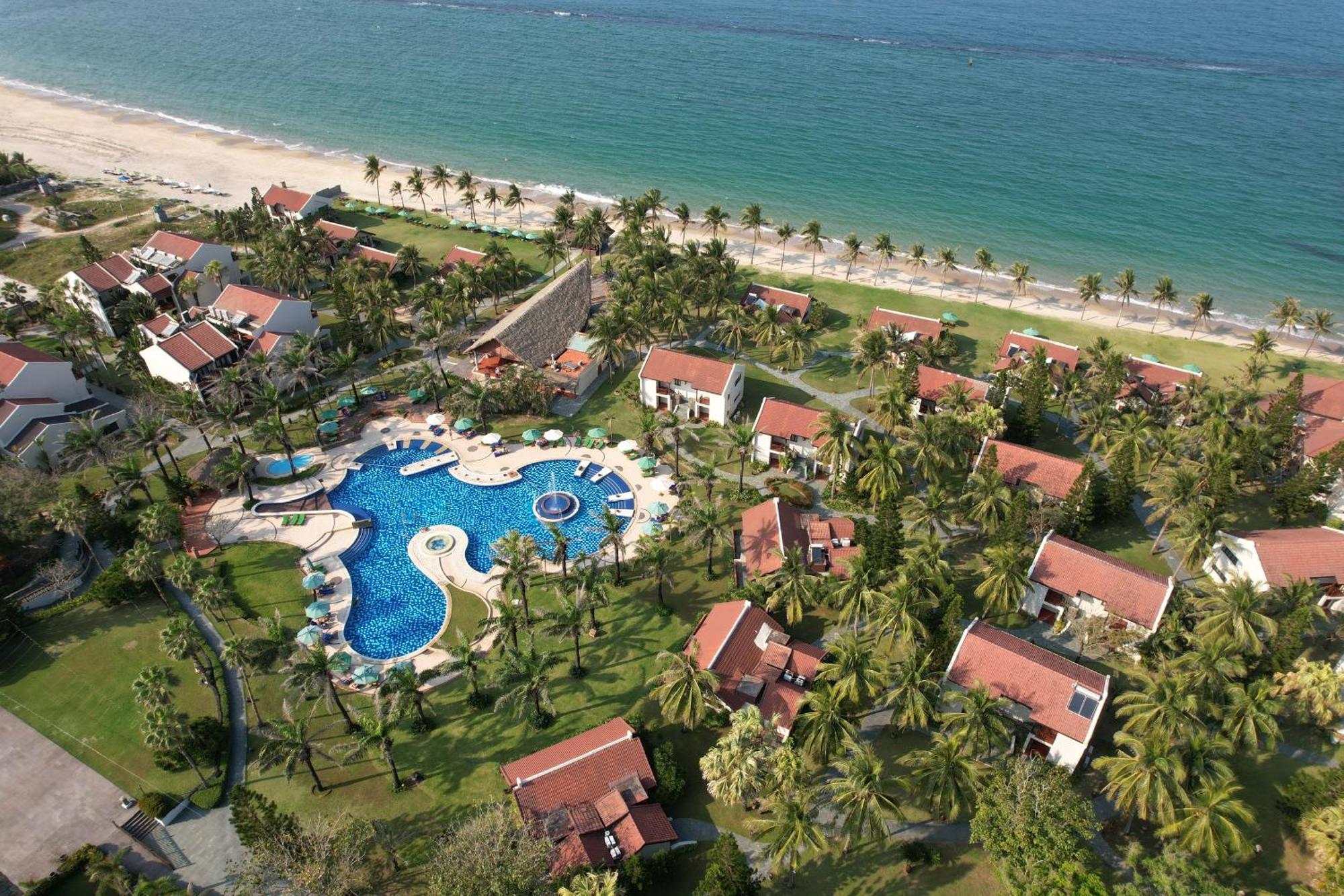 ปาล์ม การ์เด้ Hotel ฮอยอัน ภายนอก รูปภาพ Aerial view of the resort